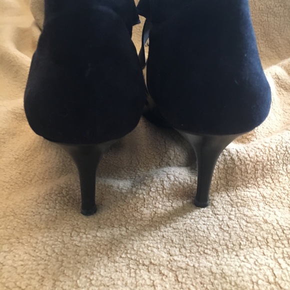 DKNYC black patent/suede pumps - Picture 5 of 6